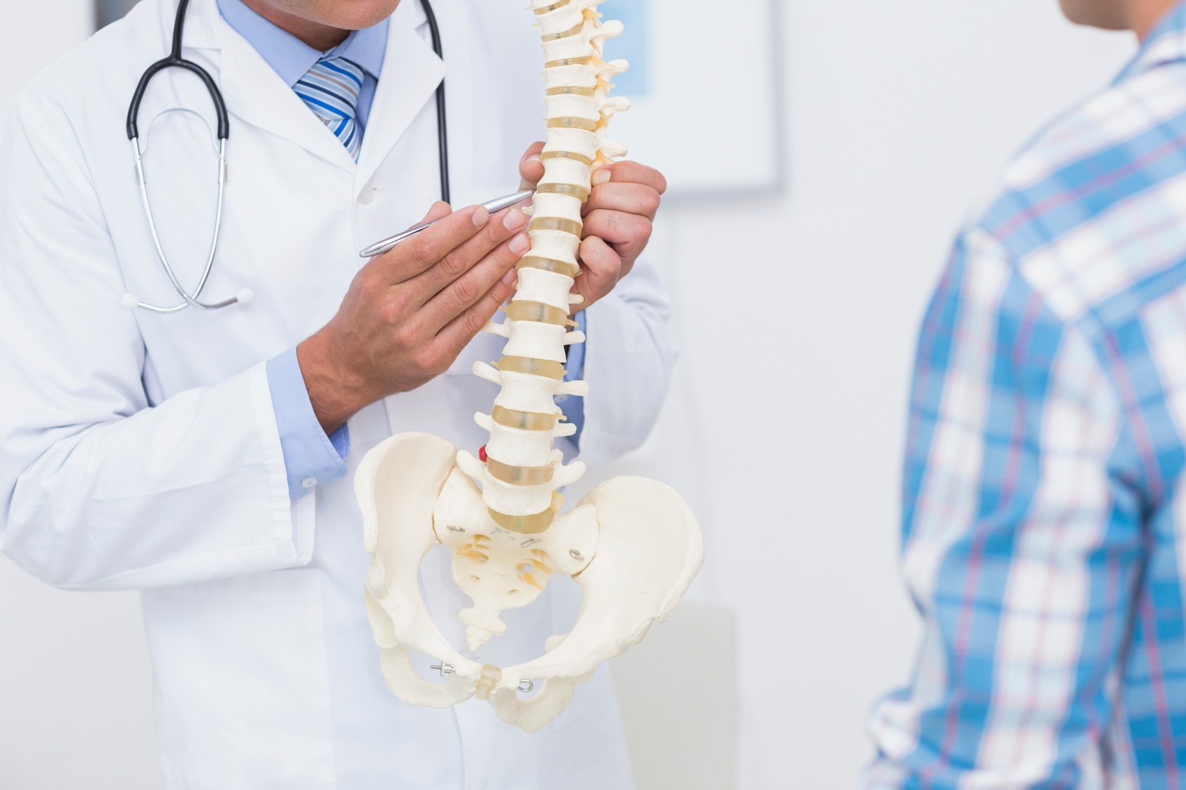 Is Chiropractic Care Better For Pain Relief Than Painkillers?